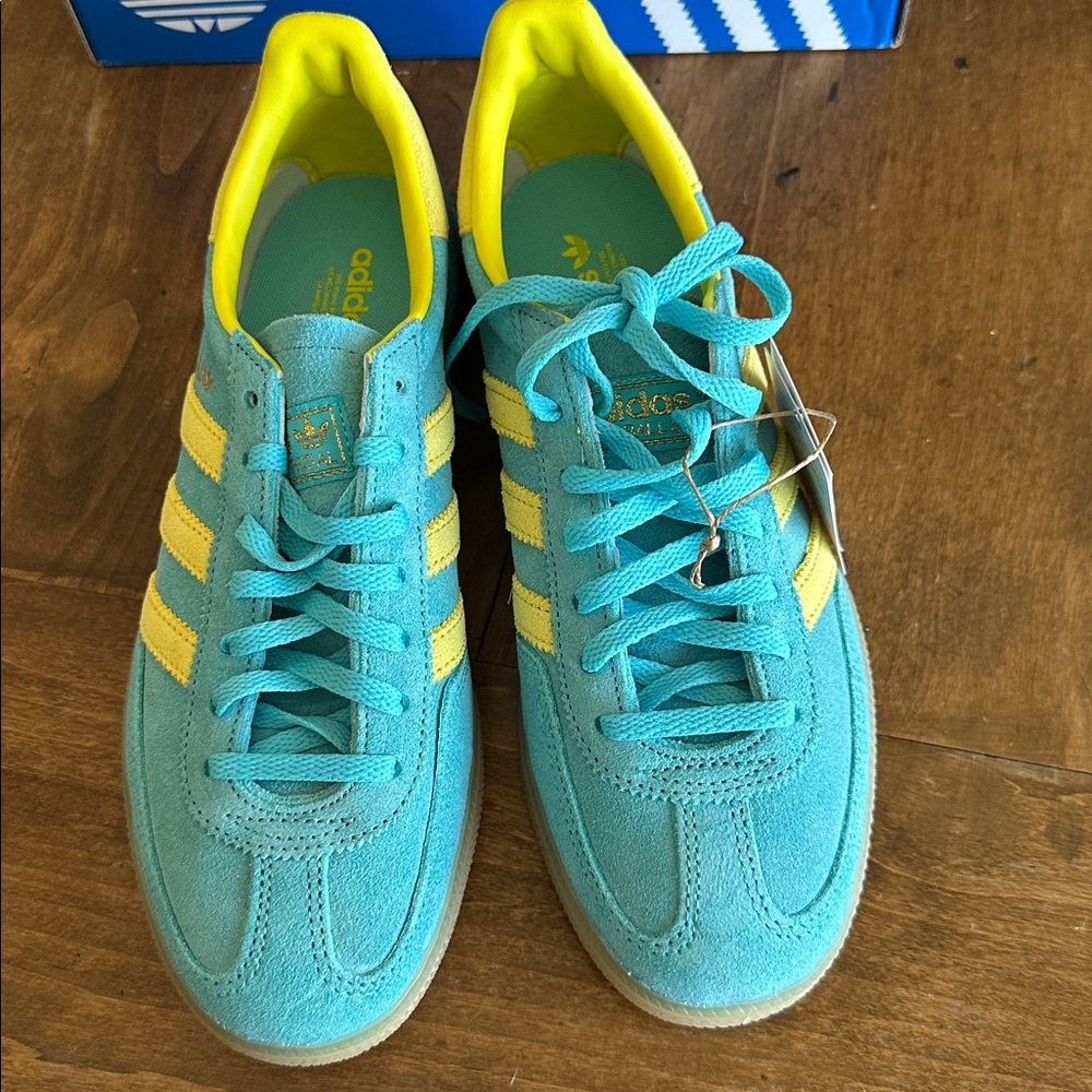 NWT Adidas Handball Spezial Woman’s Blue and Yellow Sneakers - Picture 5 of 6